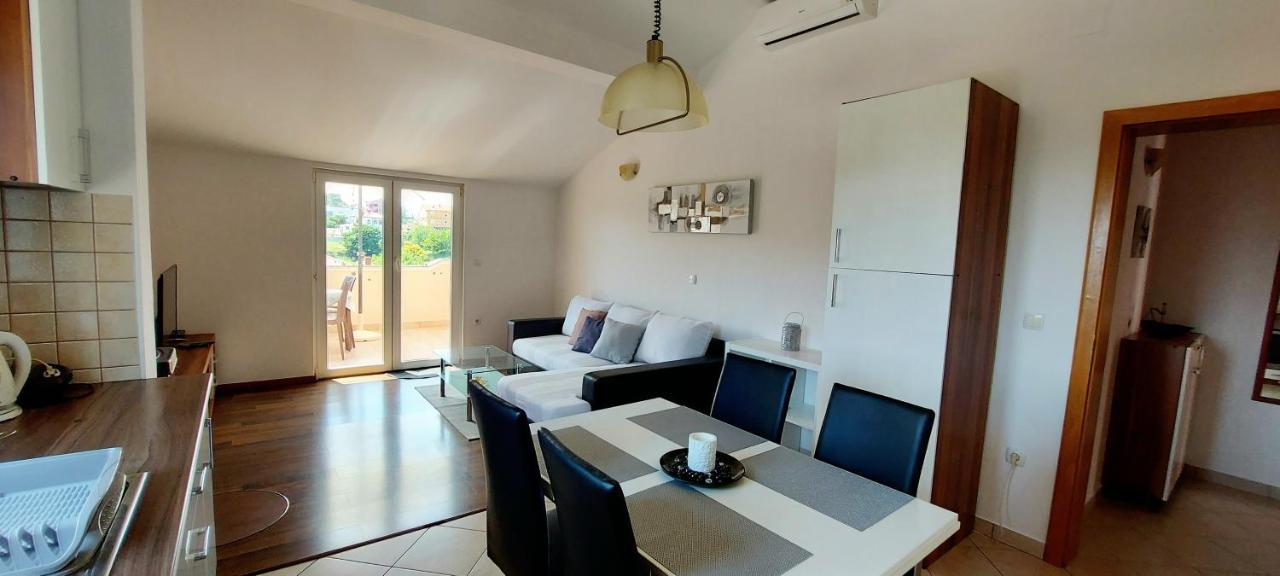 Apartments Marijana Rab Town Room photo
